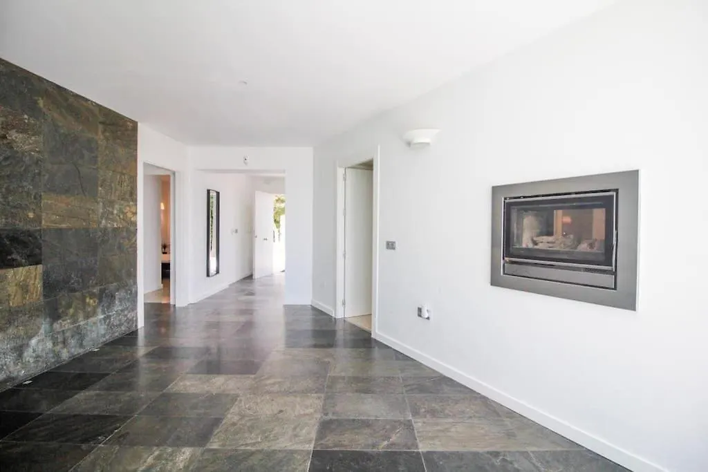 Sunset Villa Marbella - Infinity Pool & Sea View Homestay